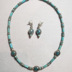 Hand Crafted Turquoise and Silver Necklace Set